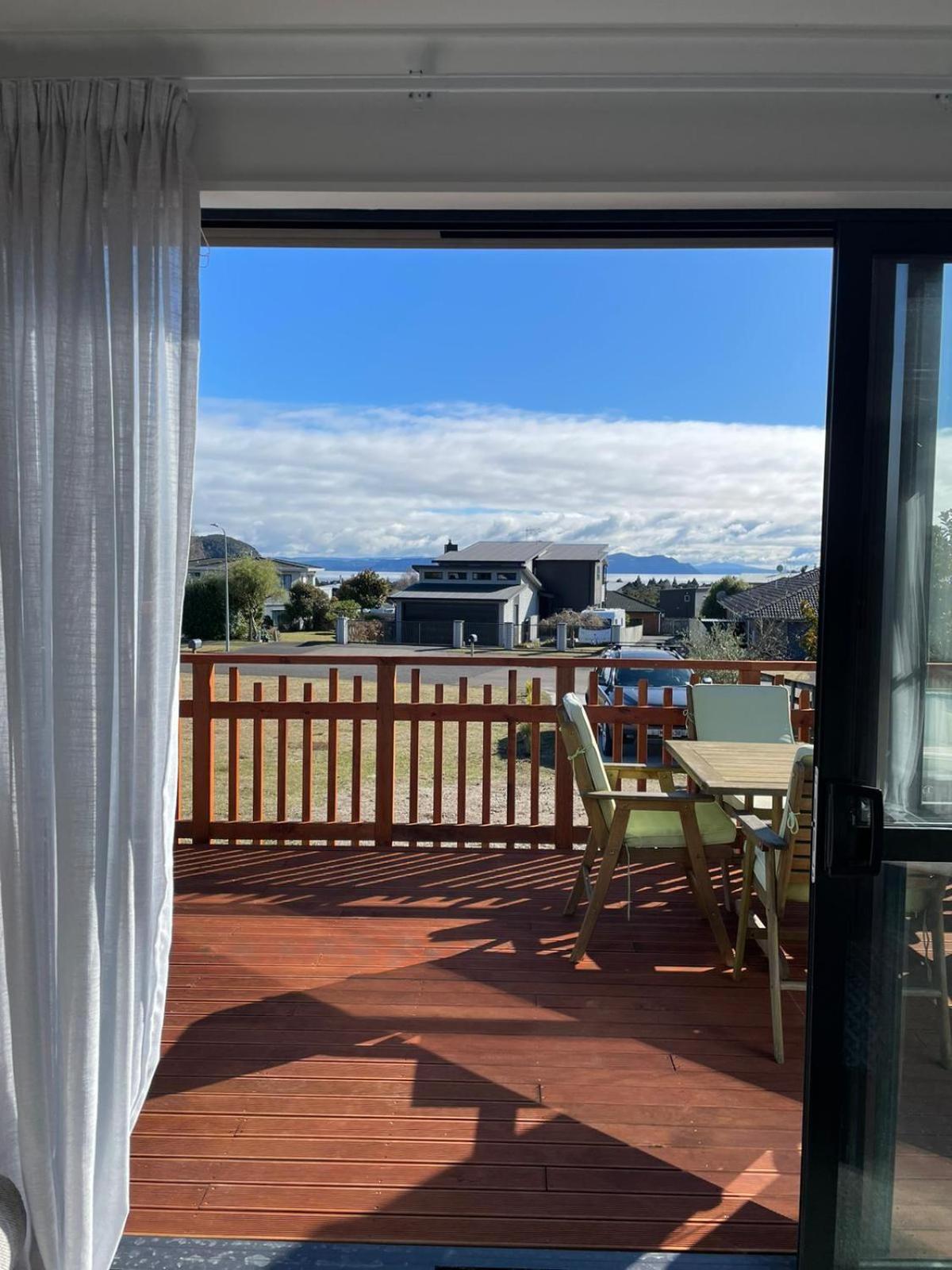 Little Whio Villa Turangi Exterior photo